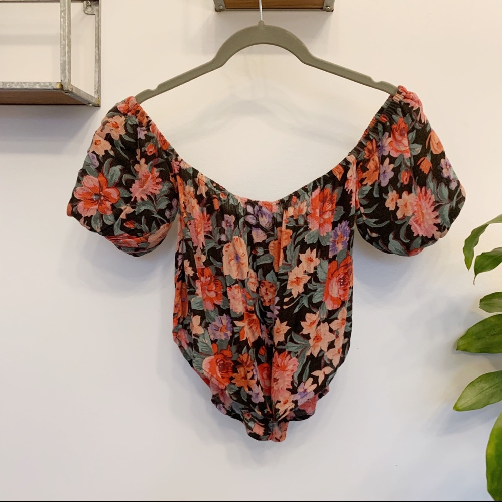 Floral Print Off The Shoulder Crop!
